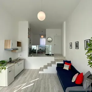 Scalabrini Loft Hébergement de vacances Côme