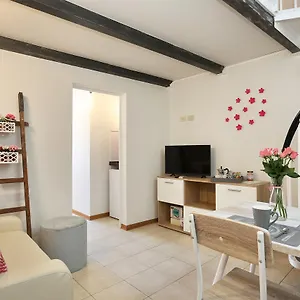 Santa Monaca 23 - Sweet Dreams In , Florence Italy